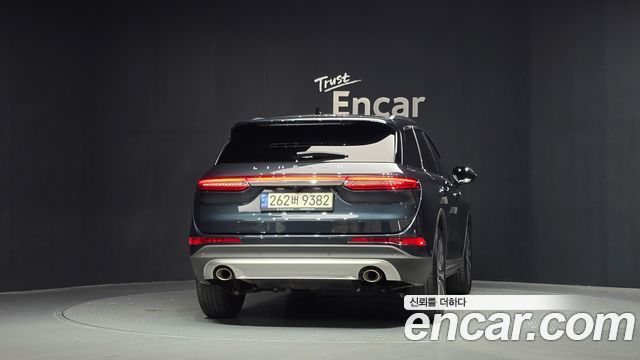 Lincoln Corsair 2.0 Reserve AWD - фото 3