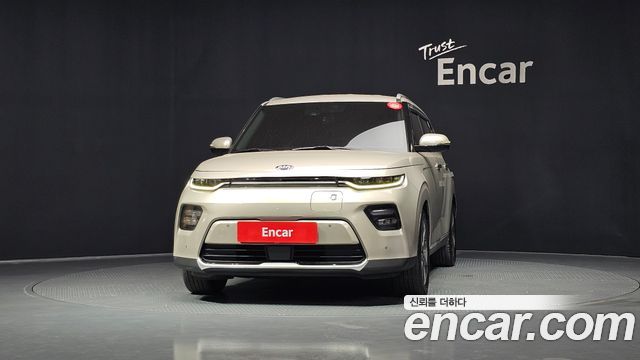 Kia Soul Booster EV Noblesse - фото 2