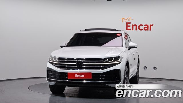 Volkswagen Touareg 3-го поколения 3.0 TDI Prestige - фото 2