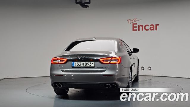 Maserati Quattroporte 3.0 V6 - фото 2