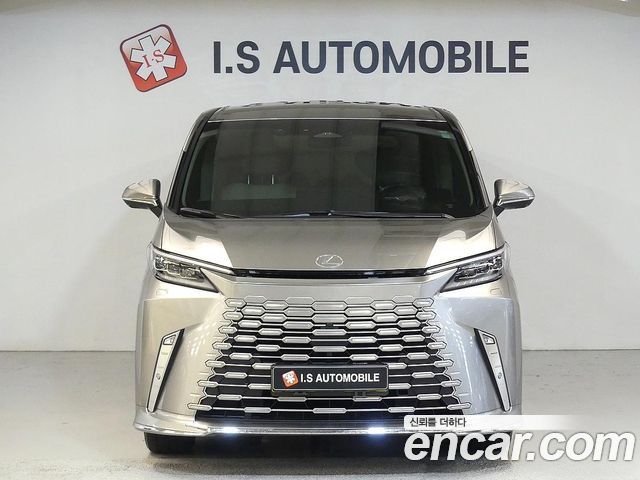 Lexus LM 2-го поколения 500h Executive - фото 1