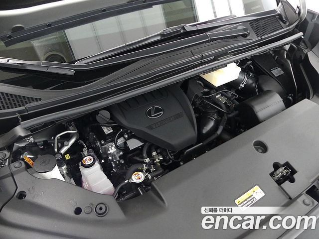 Lexus LM 2-го поколения 500h Executive - фото 4