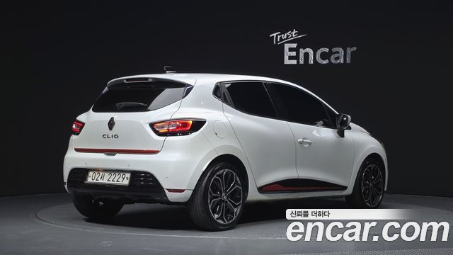 Renault Samsung Clio Intens - фото 1