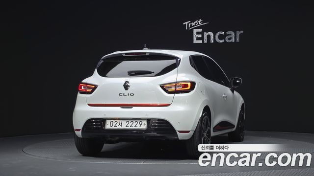 Renault Samsung Clio Intens - фото 3