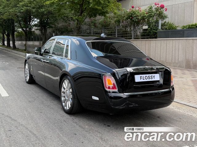 Rolls-Royce Phantom 6.7 V12 - фото 1