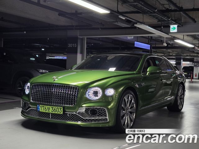 Bentley Flying Spur 3-го поколения 4.0 - фото 0