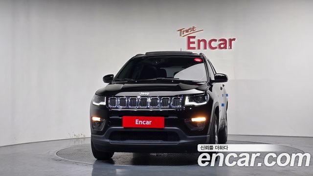 Jeep Compass 2-го поколения 2.4 Longitude AWD - фото 2