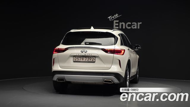 Infiniti QX50 2.0 Essential - фото 3