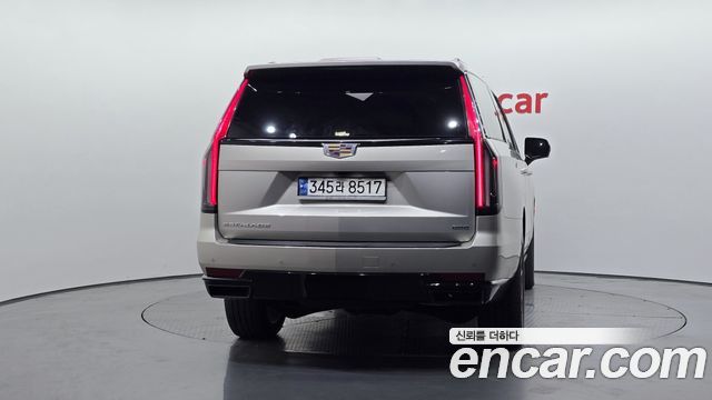 Cadillac Escalade 5-го поколения 6.2 ESV ESV Sports Platinum - фото 3