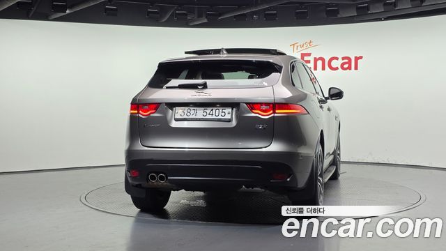 Jaguar F-PACE 20d R-Sport - фото 3