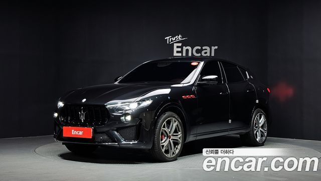 Maserati Levante 3.8 GTS AWD - фото 0