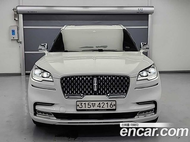 Lincoln Aviator 2-го поколения 3.0 Black Label AWD - фото 1