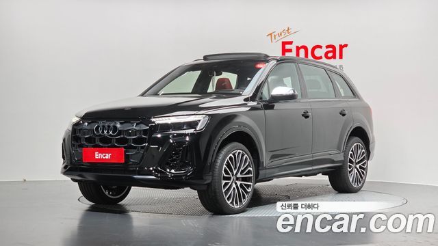 Audi SQ7 4.0 TFSI Quattro - фото 0