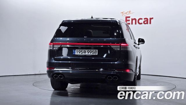 Lincoln Aviator 2-го поколения 3.0 Black Label AWD - фото 3