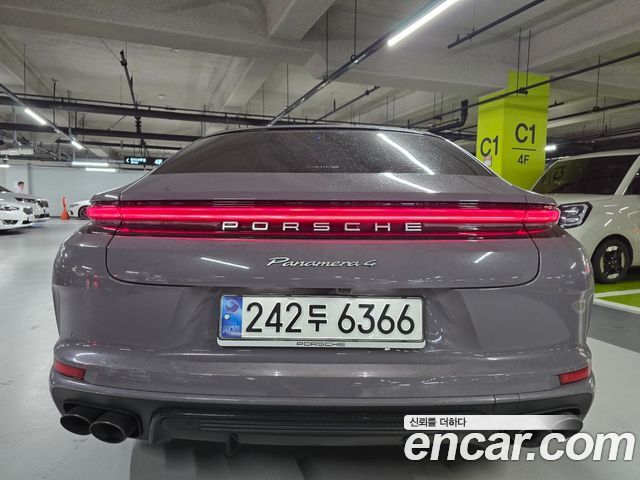 Porsche Panamera 2.9 AWD E-Hybrid - фото 2