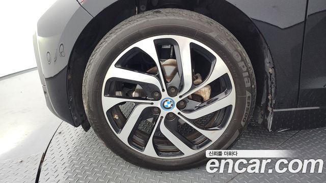 BMW i3 SOL+ - фото 4