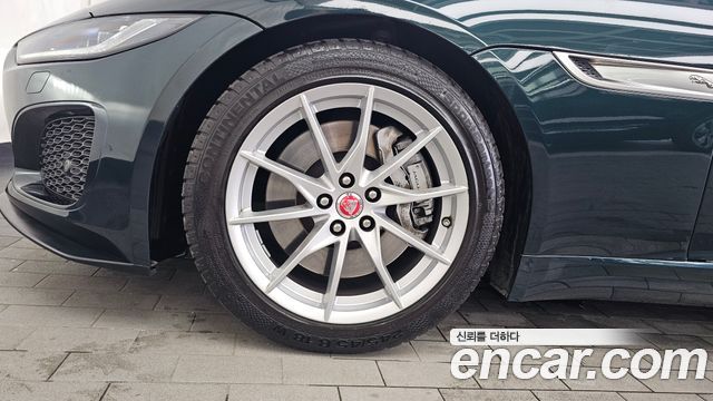 Jaguar F-TYPE P300 Convertible X152 - фото 4