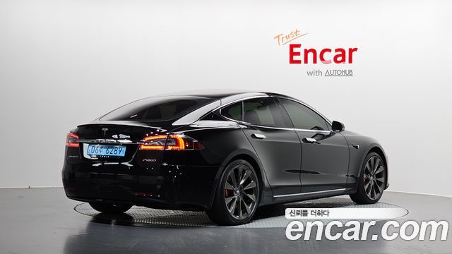 Tesla Model S P100D - фото 0