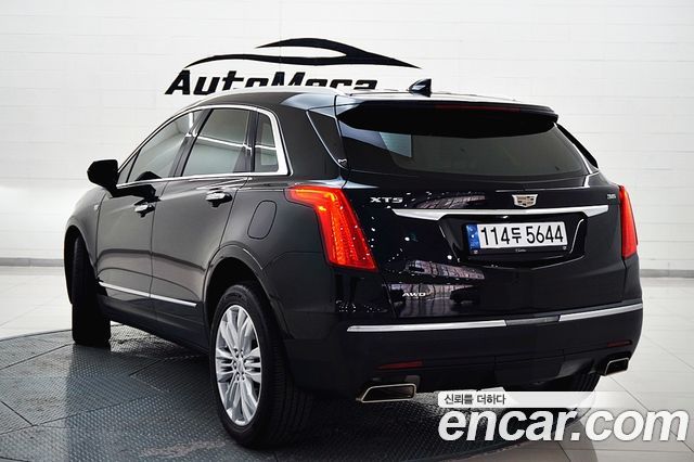 Cadillac XT5 3.6 Premium Plus AWD - фото 2