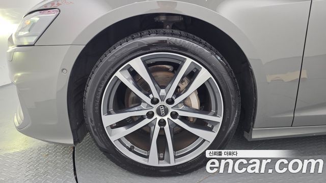 Audi A6 C8 40 TDI Premium - фото 4