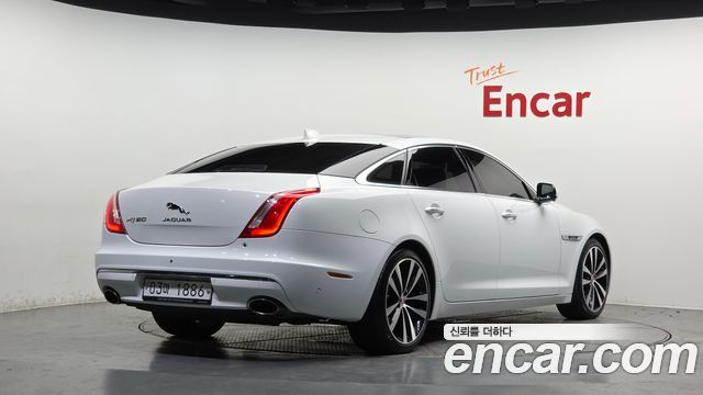 Jaguar XJ 3.0D XJ50 LWB X351 - фото 1