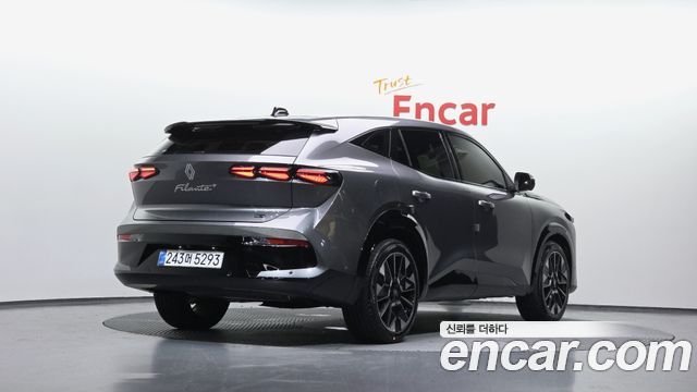 Renault Samsung Filante 1.5 E-Tech Iconic 2WD - фото 1