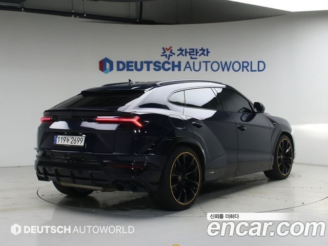 Lamborghini Urus 4.0 V8 S - фото 1