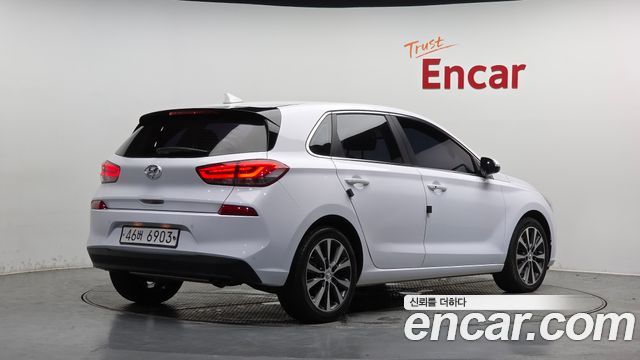 Hyundai i30 PD Diesel 1.6 Premium - фото 1