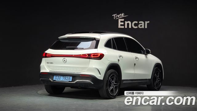 Mercedes-Benz EQA H243 EQA250 - фото 1