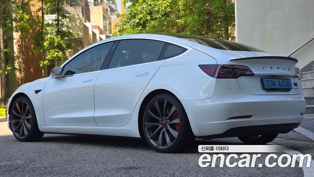 Tesla Model 3 Performance AWD - фото 3