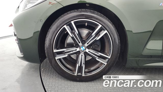 BMW 4 Series G22 420i M Sport Convertible - фото 4