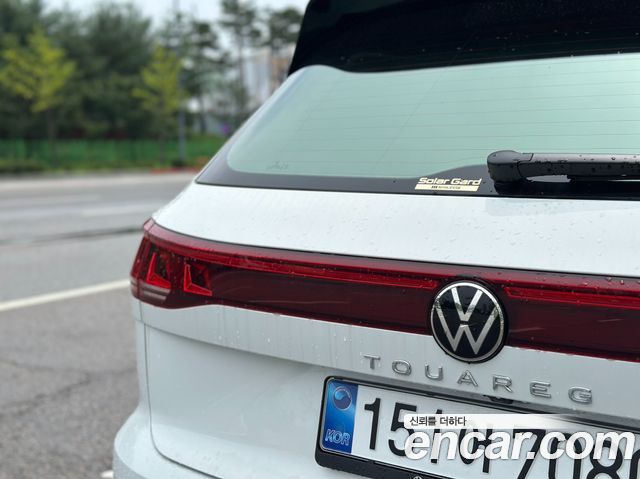 Volkswagen Touareg 3-го поколения 3.0 TDI Prestige - фото 2