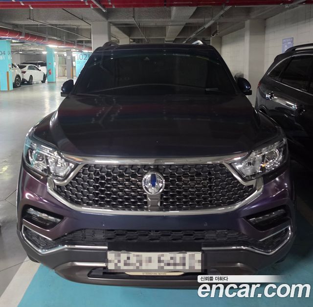 SsangYong Rexton G4 Diesel 2.2 4WD White Edition - фото 0