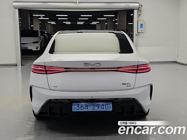BYD Seal Dynamic AWD - фото 2