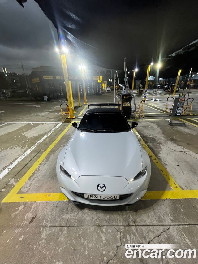 Mazda MX-5 MIATA Miata - фото 2