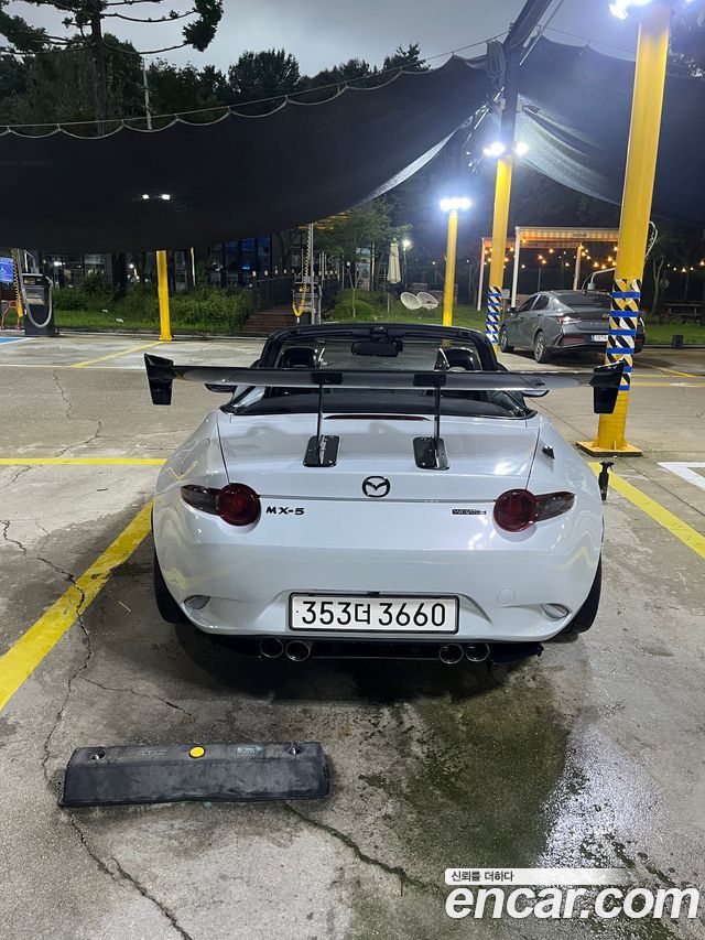 Mazda MX-5 MIATA Miata - фото 3
