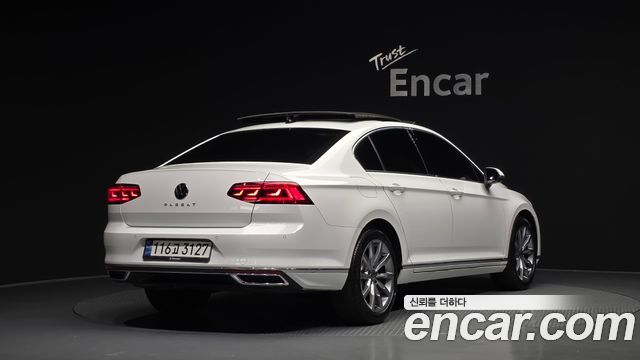Volkswagen Passat B8 2.0 TDI Prestige - фото 1