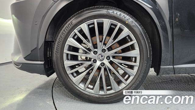 Lexus RX 350h 5-го поколения Luxury - фото 4