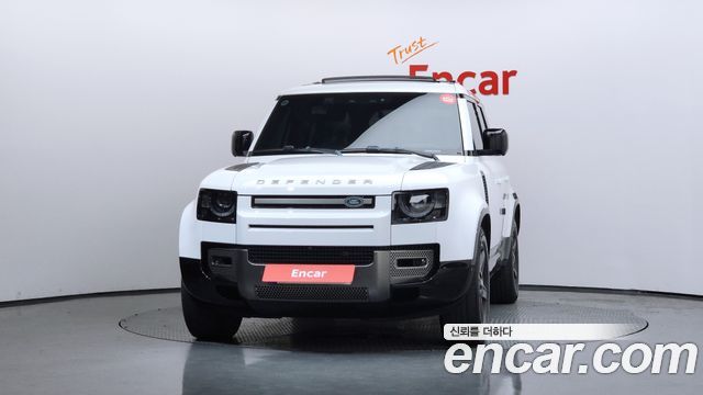 Land Rover Defender L663 110 P300 X-Dynamic SE - фото 2