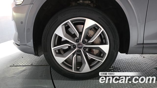 Audi e-Tron 55 Quattro - фото 3