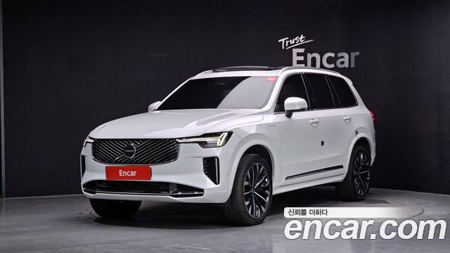 Volvo XC90 2-го поколения T8 Ultra Bright Hybrid - фото 0