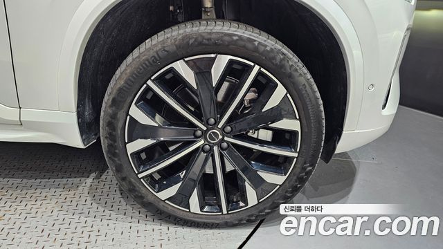 Volvo XC90 2-го поколения T8 Ultra Bright Hybrid - фото 4