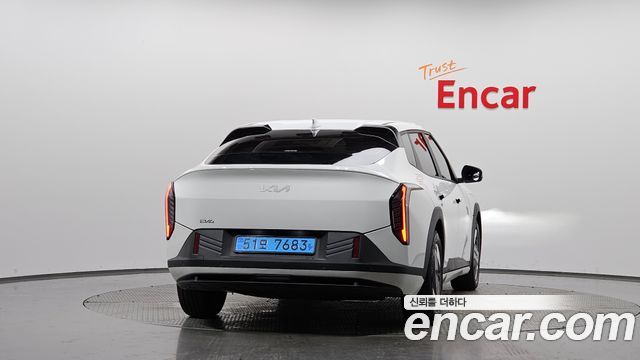 Kia EV4 Long Range 2WD Air - фото 2