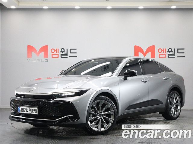 Toyota Crown Crossover 2.5 4WD Hybrid - фото 0