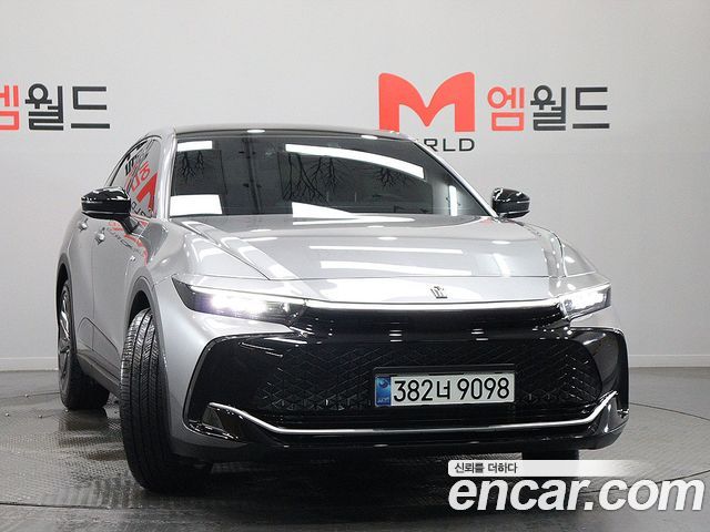 Toyota Crown Crossover 2.5 4WD Hybrid - фото 2