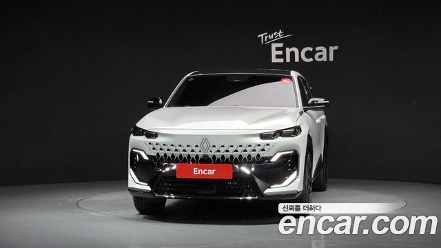Renault Samsung Filante 1.5 E-Tech Iconic 2WD - фото 2