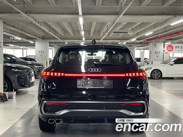 Audi Q5 40 TDI Quattro S Line - фото 4