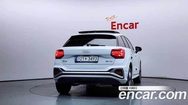 Audi Q2 35 TDI Premium - фото 3