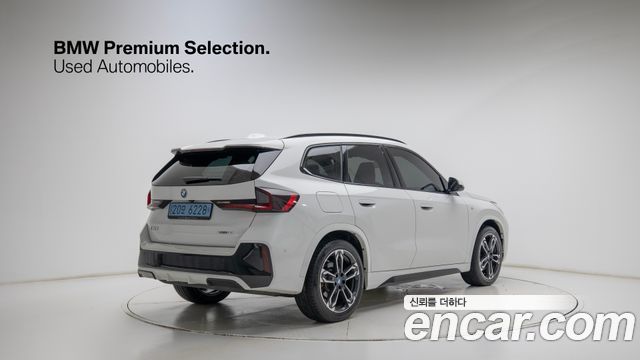 BMW iX1 U11 xDrive 30 M Sport - фото 1