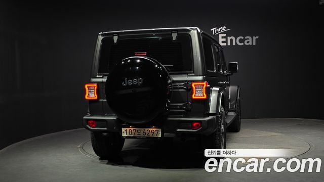 Jeep Wrangler JL 2.0 Overland 4Door - фото 3